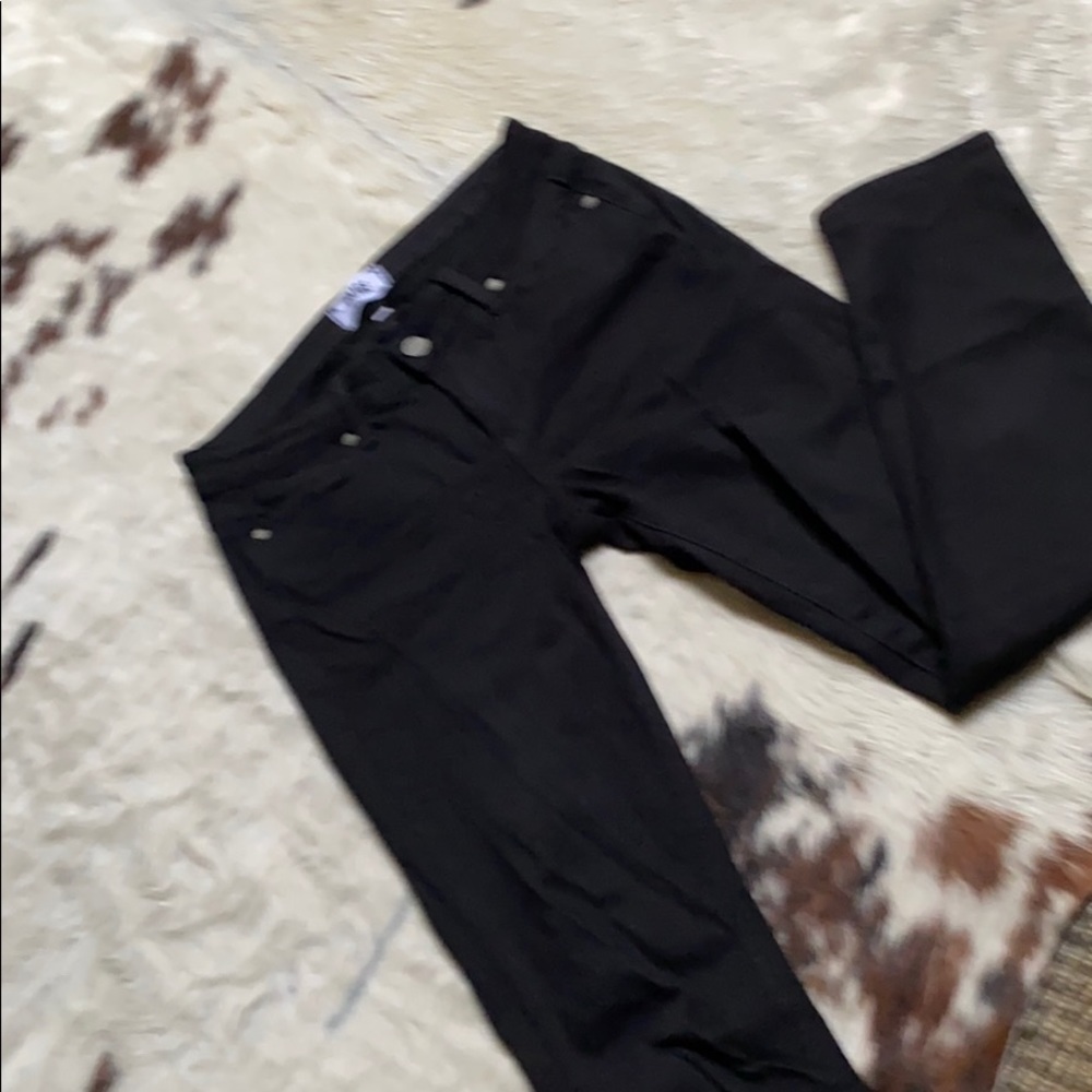 PAIGE Black Skinny Jeans ✨💕 - Picture 5 of 7
